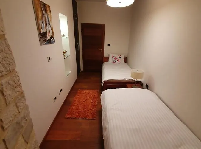 Seas The Day Villa Drage