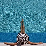 Seas The Day Drage